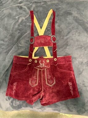 Traditional Bavarian Oktoberfest Lederhosen